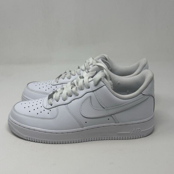 Nike Air Force 1 '07 Low Womens 9 Triple White Leather Athletic Shoes Sneakers - Picture 2 of 16